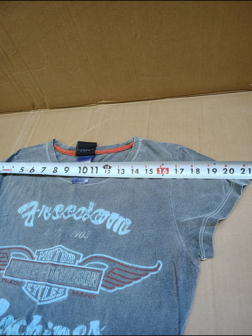 Harley-Davidson Women’s Freedom Machines Gray Graphic Tee - Picture 4 of 8